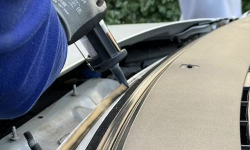 Windshield Replacement Process