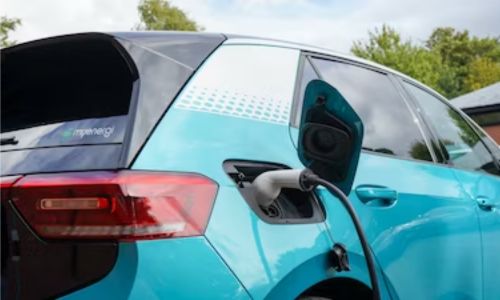 By understanding the pros and cons of hybrid cars, individuals can make informed decisions that align with their preferences and needs.