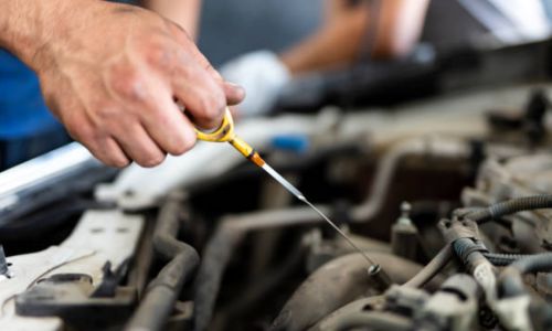 How to Check Oil in a Car: A Step-by-Step Guide